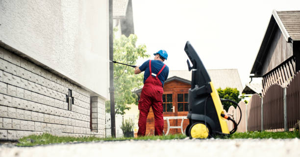 Best Garage Pressure Washing  in Groveland, FL